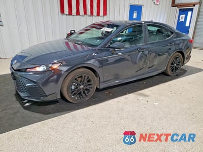 2026 TOYOTA CAMRY SE 4T1DBADKXTU542969 - główne zdjęcie licytacji z USA - miniatura