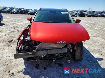 Piąte zdjęcie samochodu w środku: 2026 KIA SPORTAGE SX-PRESTIGE VIN:5XYK53DF8TG335869 - miniatura