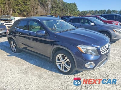 Czwarte zdjęcie samochodu z boku: 2018 MERCEDES-BENZ GLA 250 4MATIC VIN:WDCTG4GB2JJ370363 - miniatura