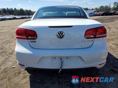Zdjęcie 6 z 12 samochodu: 2015 VOLKSWAGEN EOS VIN:WVWBW8AH0FV001543 - miniatura