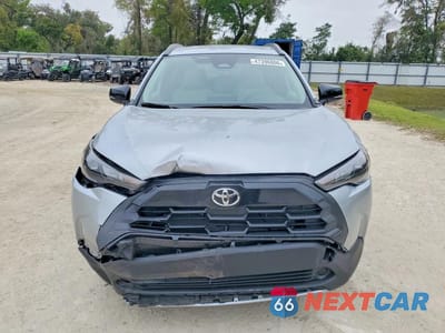 Piąte zdjęcie samochodu w środku: 2026 TOYOTA COROLLA CROSS LE VIN:7MUCAAAG0TV173648 - miniatura