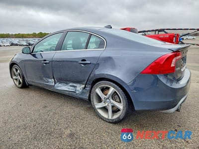 Drugie zdjęcie samochodu z przodu: 2012 VOLVO S60 T6 VIN:YV1902FH6C2110327 - miniatura