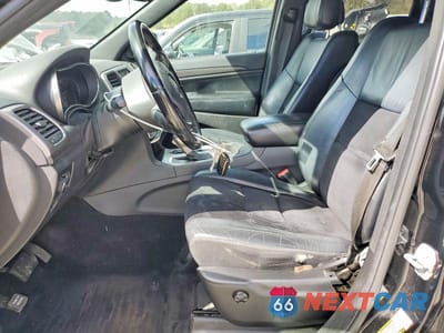 Zdjęcie 7 z 12 samochodu: 2018 JEEP GRAND CHEROKEE LAREDO VIN:1C4RJFAG9JC422285 - miniatura
