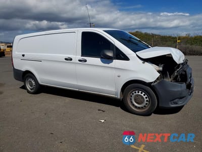 Czwarte zdjęcie samochodu z boku: 2020 MERCEDES BENZ METRIS DELIVERY VAN VIN:WD3PG3EA6L3671943 - miniatura