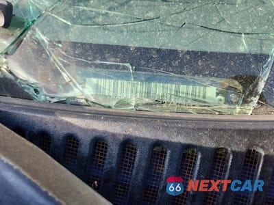 Zdjęcie 12 z 12 samochodu: 2003 CHEVROLET SILVERADO K1500 VIN:1GCEK14V33Z273008 - miniatura