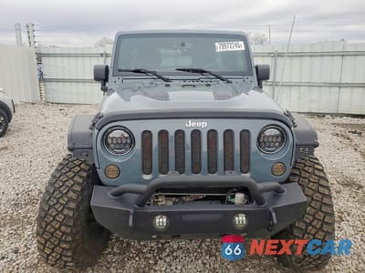 Piąte zdjęcie samochodu w środku: 2014 JEEP WRANGLER UNLIMITED VIN:1C4HJWFG5EL263226 - miniatura