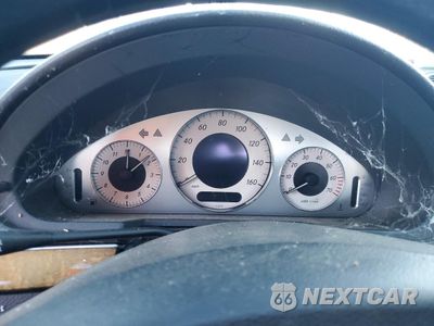 Zdjęcie 9 z 12 samochodu: 2003 MERCEDES-BENZ E 500 VIN:WDBUF70J83A183713 - miniatura