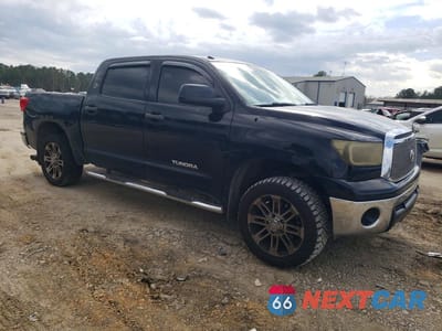 Czwarte zdjęcie samochodu z boku: 2012 TOYOTA TUNDRA GRADE VIN:5TFEM5F1XCX050956 - miniatura