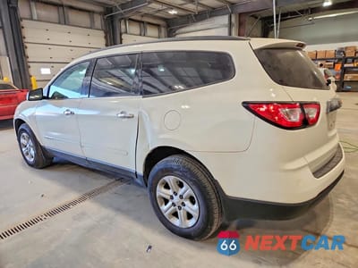 Drugie zdjęcie samochodu z przodu: 2015 CHEVROLET TRAVERSE LS VIN:1GNKRFED7FJ248379 - miniatura