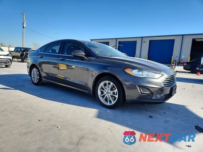 Czwarte zdjęcie samochodu z boku: 2020 FORD FUSION SE VIN:3FA6P0HD8LR252179 - miniatura