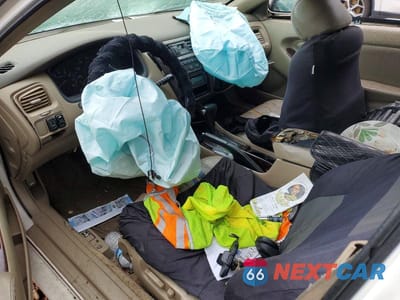 Zdjęcie 8 z 12 samochodu: 1999 HONDA ACCORD EX VIN:1HGCG3258XA010123 - miniatura
