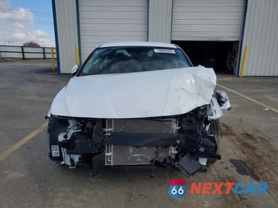 Piąte zdjęcie samochodu w środku: 2025 HYUNDAI ELANTRA HYBRID BLUE VIN:KMHLM4DJ6SU157079 - miniatura