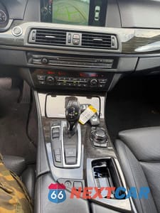 Zdjęcie 13 z 14 samochodu: 2013 BMW 550 I CHARC VIN:WBAFR9C51DD226863 - miniatura