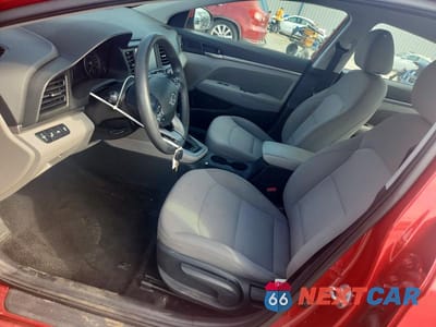 Zdjęcie 7 z 11 samochodu: 2020 HYUNDAI ELANTRA SEL VIN:5NPD84LF4LH533655 - miniatura