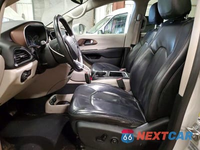 Zdjęcie 7 z 12 samochodu: 2017 CHRYSLER PACIFICA TOURING L PLUS VIN:2C4RC1EGXHR653656 - miniatura