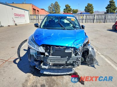 Piąte zdjęcie samochodu w środku: 2025 NISSAN KICKS PLAY S VIN:3N1CP5BV9SL480837 - miniatura