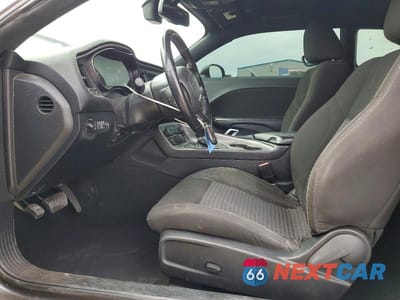 Zdjęcie 7 z 11 samochodu: 2022 DODGE CHALLENGER SXT VIN:2C3CDZAG4NH212067 - miniatura