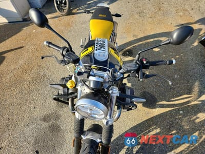 Piąte zdjęcie samochodu w środku: 2021 BMW R NINE T URBAN G VIN:WB10L9308M6E66706 - miniatura