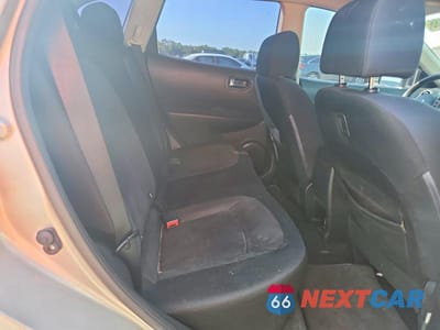 Zdjęcie 11 z 12 samochodu: 2013 NISSAN ROGUE S VIN:JN8AS5MT2DW002162 - miniatura