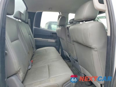 Zdjęcie 10 z 11 samochodu: 2011 TOYOTA TUNDRA GRADE VIN:5TFUW5F1XBX186735 - miniatura