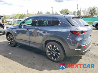 Drugie zdjęcie samochodu z przodu: 2025 MAZDA CX-50 PREMIUM PLUS VIN:7MMVAAEW4SN129094 - miniatura