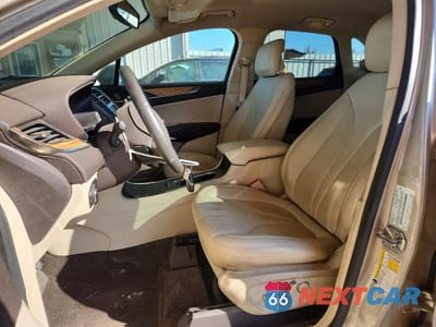 Zdjęcie 7 z 15 samochodu: 2015 LINCOLN MKC VIN:5LMCJ2A94FUJ19795 - miniatura