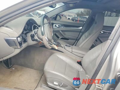 Zdjęcie 7 z 13 samochodu: 2010 PORSCHE PANAMERA S VIN:WP0AB2A7XAL063662 - miniatura
