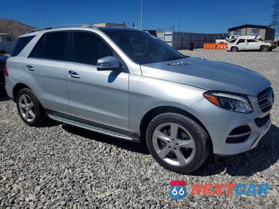 Czwarte zdjęcie samochodu z boku: 2017 MERCEDES-BENZ GLE 350 VIN:4JGDA5JB8HA876800 - miniatura