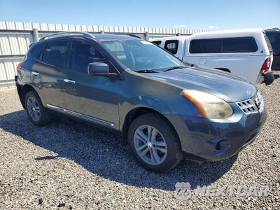 Czwarte zdjęcie samochodu z boku: 2015 NISSAN ROGUE 4X4 S/SV/SL VIN:JN8AS5MTXFW658001 - miniatura