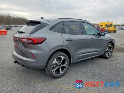 Trzecie zdjęcie samochodu z tyłu: 2023 FORD ESCAPE ST LINE SELECT VIN:1FMCU9NA6PUA71709 - miniatura
