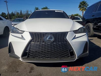 Piąte zdjęcie samochodu w środku: 2020 LEXUS IS 300 BASE VIN:JTHGA1D20L5103213 - miniatura