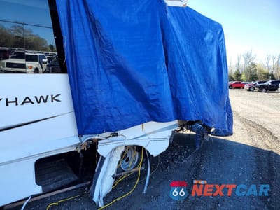 Zdjęcie 9 z 10 samochodu: 2021 FORD ECONOLINE E450 SUPER DUTY CUTAWAY VAN VIN:1FDXE4FN4MDC04370 - miniatura