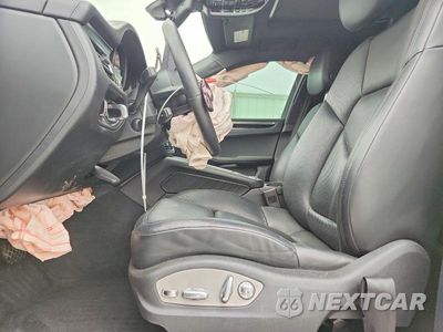 Zdjęcie 7 z 12 samochodu: 2023 PORSCHE MACAN BASE VIN:WP1AA2A54PLB15683 - miniatura