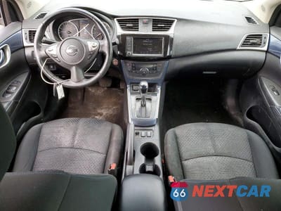 Zdjęcie 8 z 12 samochodu: 2019 NISSAN SENTRA SR VIN:3N1AB7AP4KY375193 - miniatura