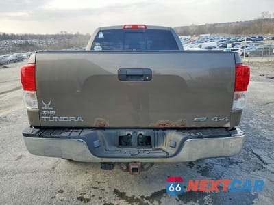 Zdjęcie 6 z 12 samochodu: 2011 TOYOTA TUNDRA DOUBLE CAB SR5 VIN:5TFUW5F1XBX177050 - miniatura