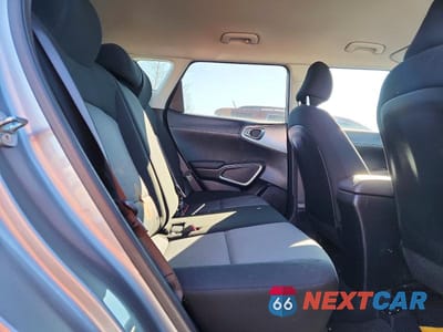 Zdjęcie 11 z 12 samochodu: 2024 KIA SOUL LX VIN:KNDJ23AU3R7240021 - miniatura