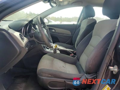 Zdjęcie 7 z 13 samochodu: 2015 CHEVROLET CRUZE LS VIN:1G1PA5SH0F7275632 - miniatura