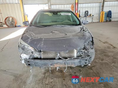 Piąte zdjęcie samochodu w środku: 2017 TOYOTA COROLLA SE VIN:2T1BURHE5HC889221 - miniatura