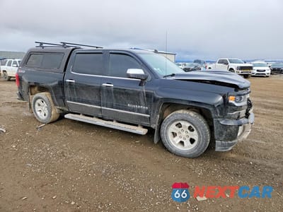 Czwarte zdjęcie samochodu z boku: 2017 CHEVROLET SILVERADO K1500 LTZ VIN:3GCUKSEC3HG209699 - miniatura