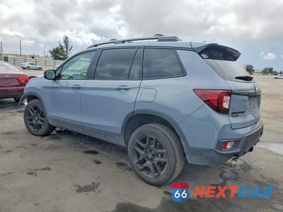 Drugie zdjęcie samochodu z przodu: 2025 HONDA PASSPORT BLACK EDITION VIN:5FNYF8H84SB007581 - miniatura