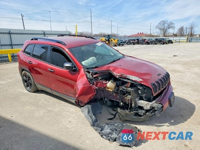 Czwarte zdjęcie samochodu z boku: 2017 JEEP CHEROKEE SPORT VIN:1C4PJMAB1HW591161 - miniatura