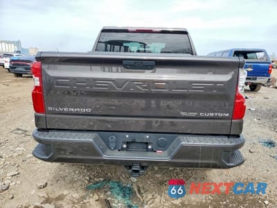 Zdjęcie 6 z 12 samochodu: 2021 CHEVROLET SILVERADO K1500 CUSTOM VIN:3GCPYBEK6MG421736 - miniatura