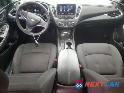 Zdjęcie 8 z 12 samochodu: 2020 CHEVROLET MALIBU LT VIN:1G1ZD5ST4LF036249 - miniatura