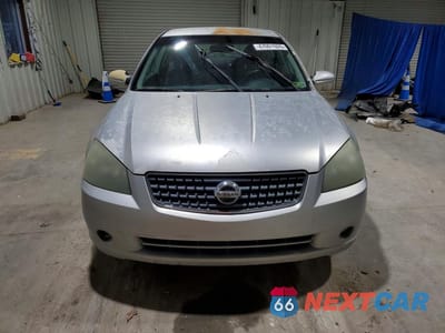 Piąte zdjęcie samochodu w środku: 2005 NISSAN ALTIMA 3.5 SE VIN:1N4BL11D95C352321 - miniatura