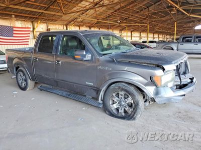 Czwarte zdjęcie samochodu z boku: 2012 FORD F150 SUPERCREW VIN:1FTFW1CT0CFA13613 - miniatura