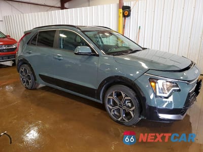 Czwarte zdjęcie samochodu z boku: 2025 KIA NIRO EX TOURING VIN:KNDCR3LE7S5235674 - miniatura