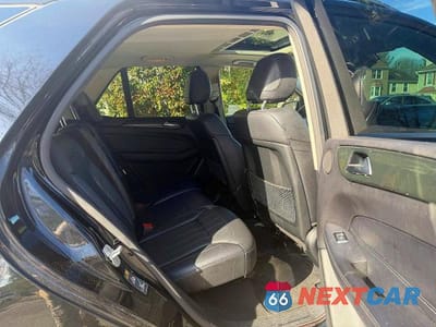 Zdjęcie 6 z 14 samochodu: 2016 MERCEDES-BENZ GLE 350 VIN:4JGDA5JB1GA659118 - miniatura