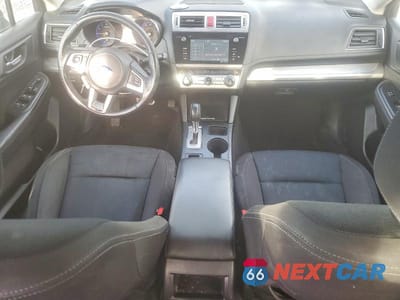 Zdjęcie 8 z 12 samochodu: 2017 SUBARU LEGACY 2.5I PREMIUM VIN:4S3BNAC63H3006109 - miniatura