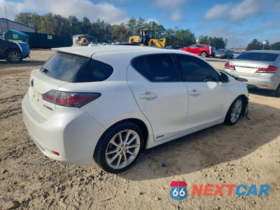 Trzecie zdjęcie samochodu z tyłu: 2013 LEXUS CT 200H BASE VIN:JTHKD5BH7D2155358 - miniatura