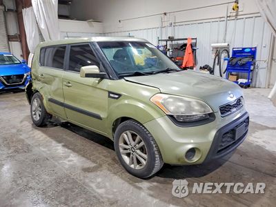 Czwarte zdjęcie samochodu z boku: 2012 KIA SOUL BASE VIN:KNDJT2A59C7459315 - miniatura